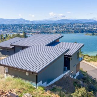 06Taylor-Metal-Hanson-Home-1-1112x1279